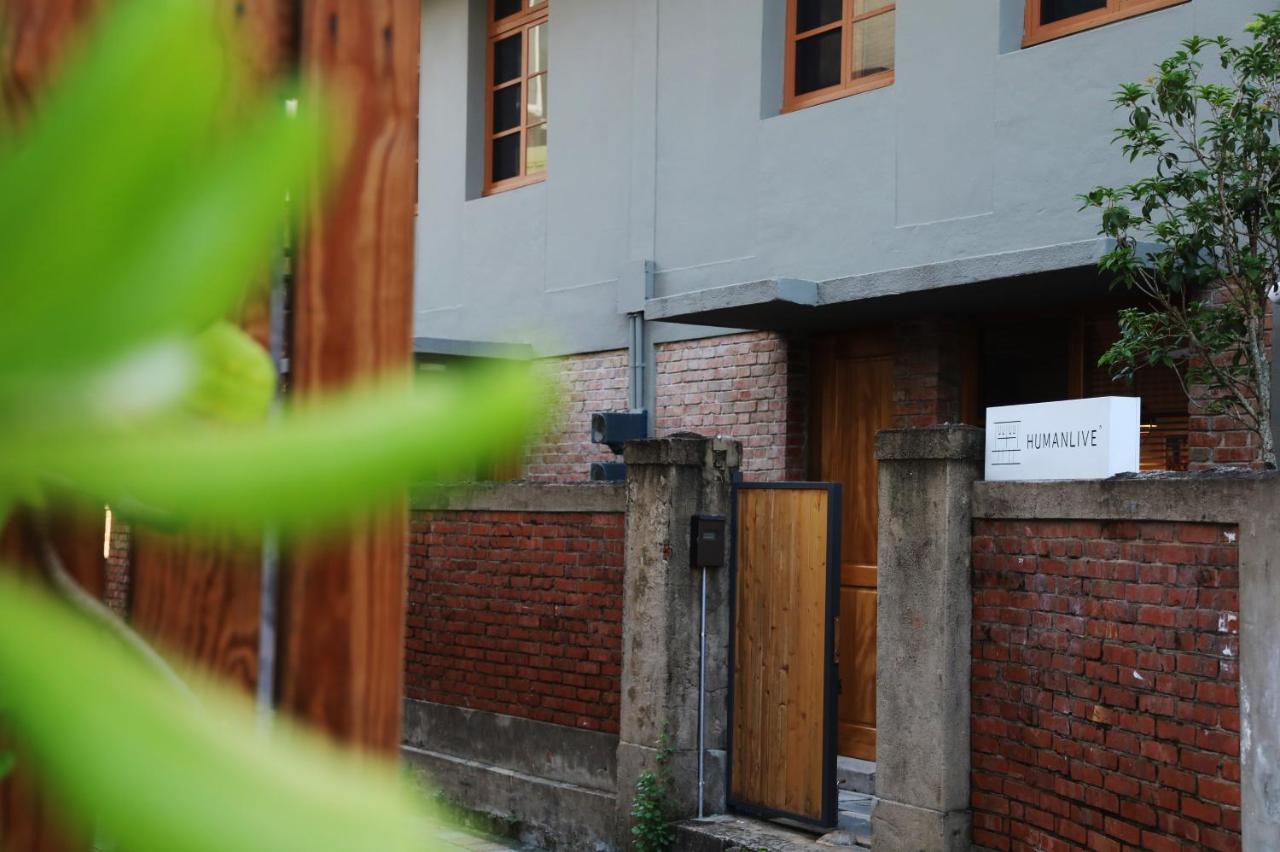 Humanlive Apartment Tainan Exterior photo